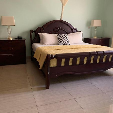 Lakepoint Villa 엔테베 외부 사진