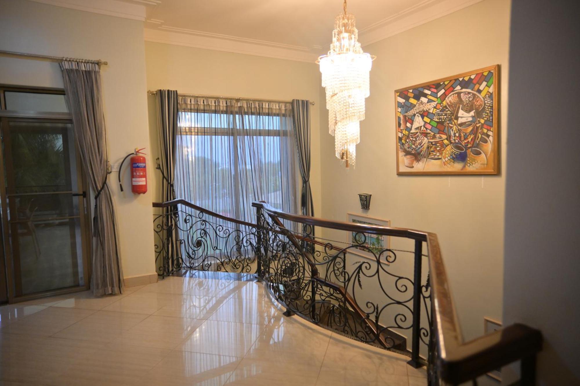 Lakepoint Villa 엔테베 외부 사진