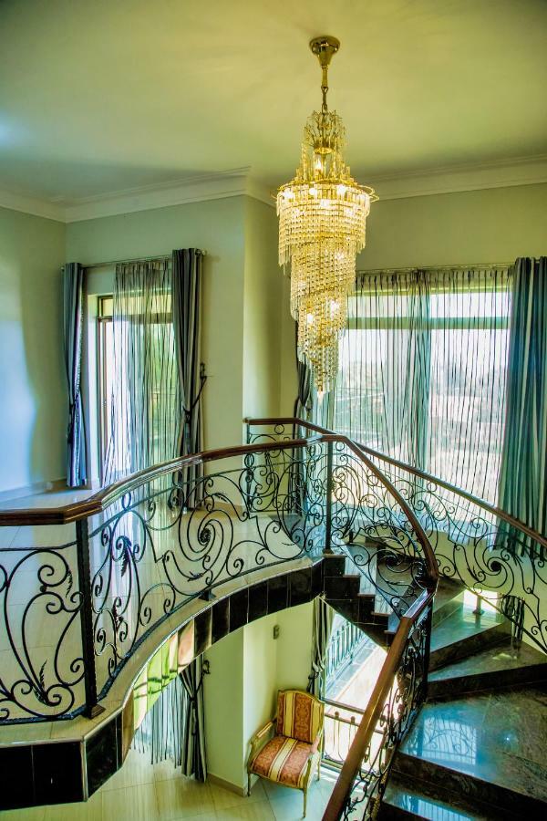 Lakepoint Villa 엔테베 외부 사진