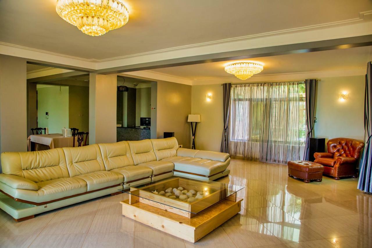 Lakepoint Villa 엔테베 외부 사진